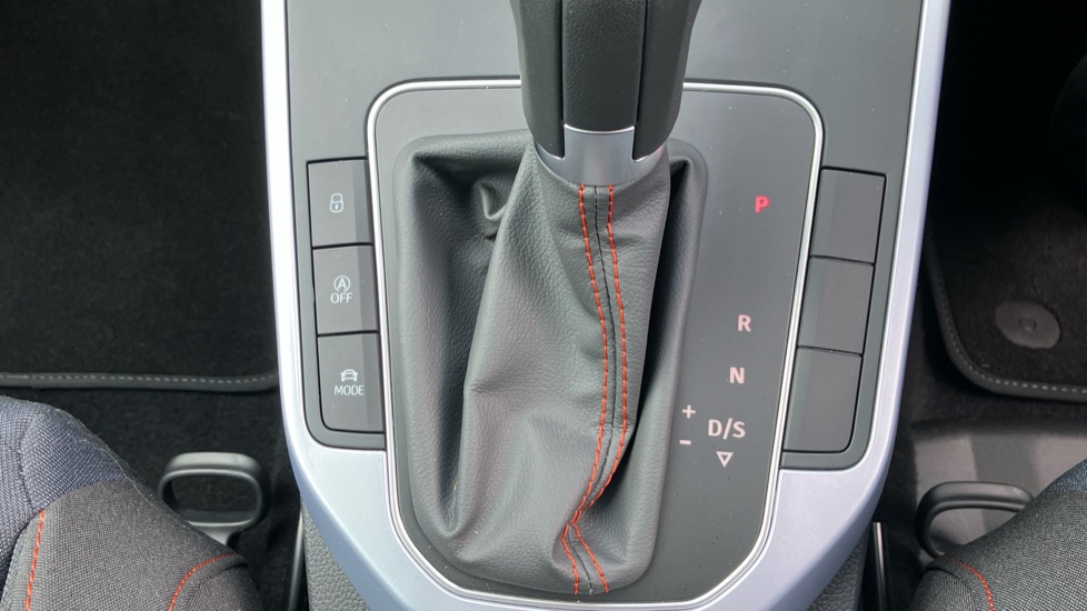 SEAT Arona 1.0 TSI 110 FR 5dr DSG Petrol Hatchback - Image 24