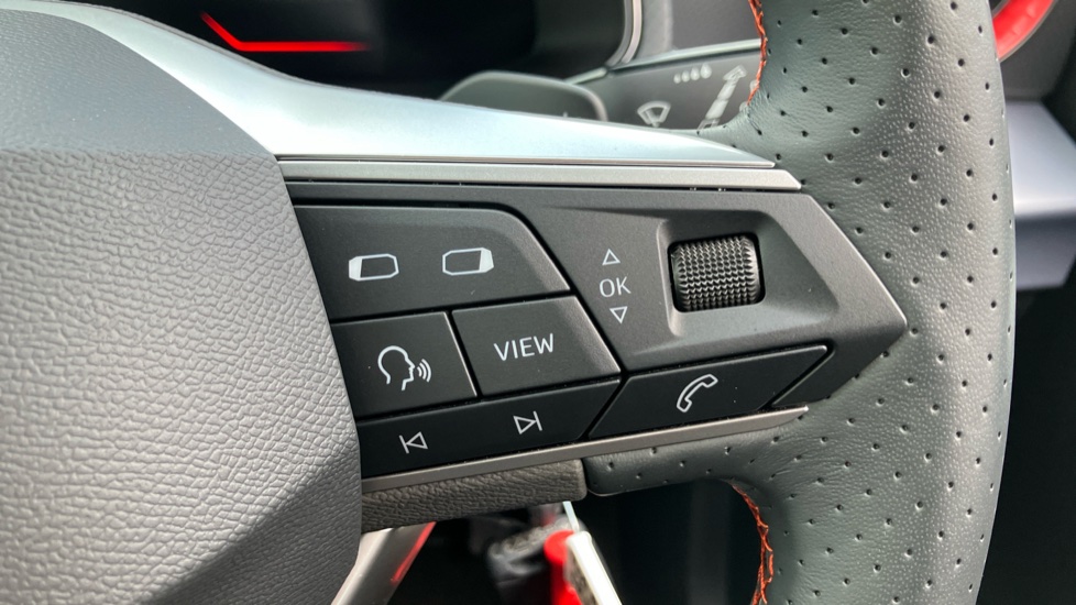 SEAT Arona 1.0 TSI 110 FR 5dr DSG Petrol Hatchback - Image 31