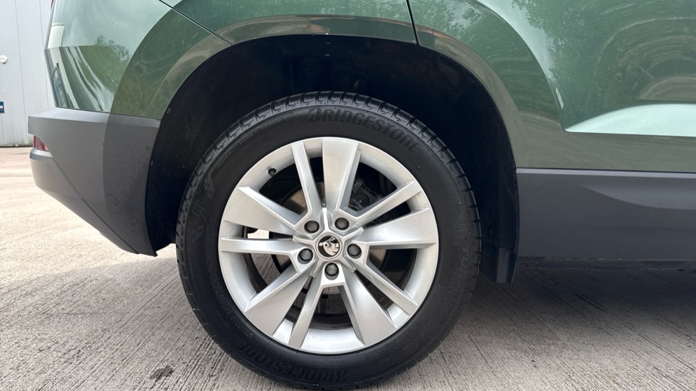 Skoda Karoq 1.5 TSI SE Technology 5dr DSG Petrol Estate - Image 7