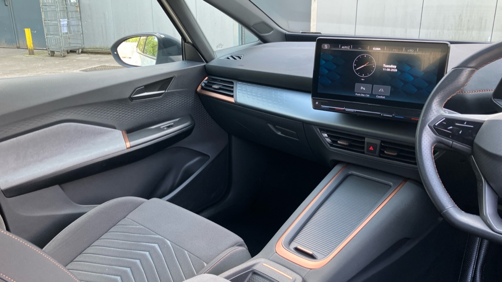 CUPRA Born 150kW V1 58kWh 5dr Auto Electric Hatchback - Image 14