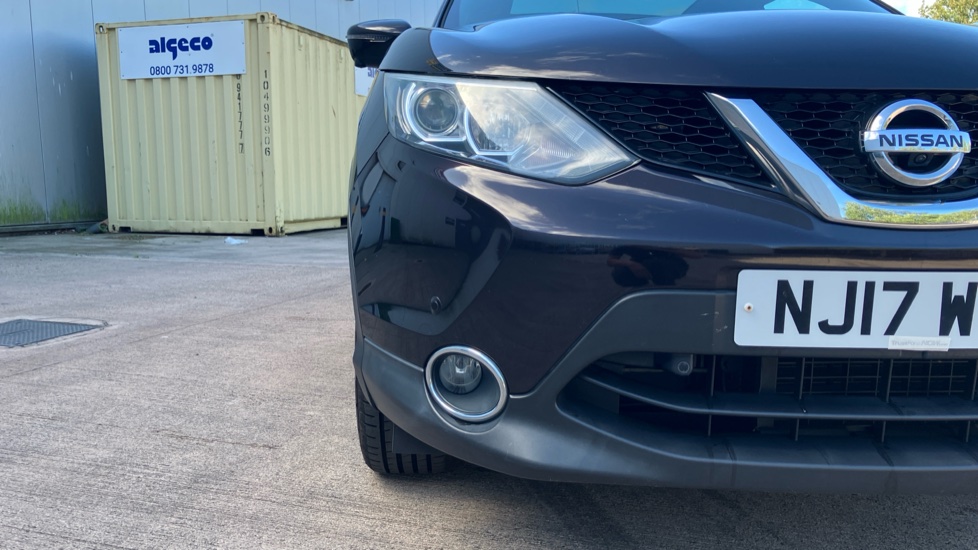 Nissan Qashqai 1.5 dCi N-Vision 5dr Diesel Hatchback - Image 65
