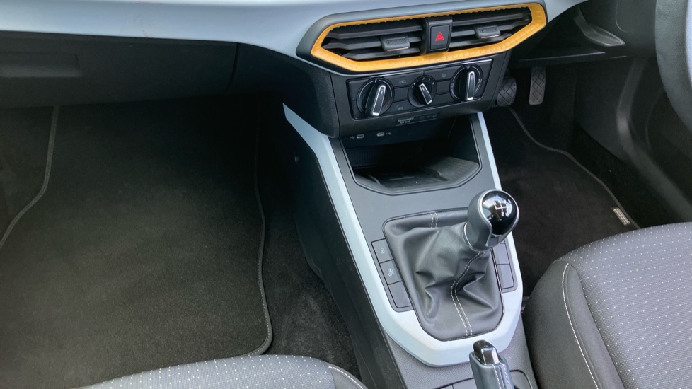 SEAT Arona 1.0 TSI SE Technology 5dr Petrol Hatchback - Image 13
