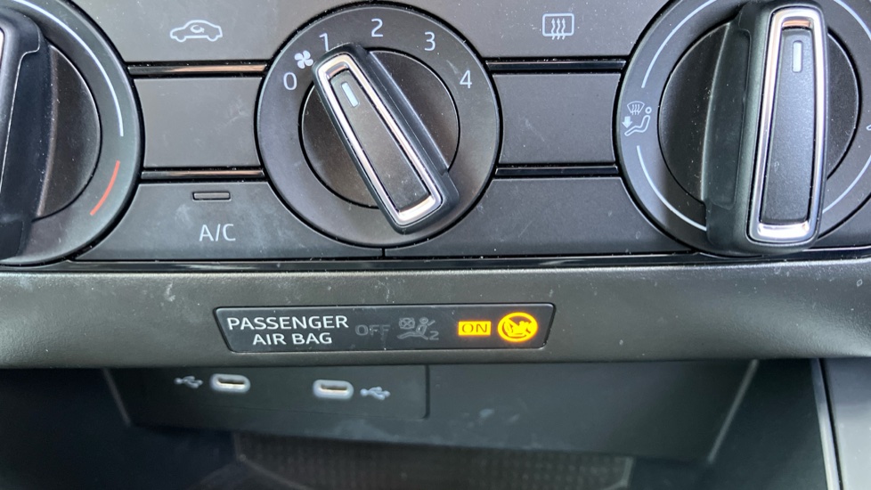SEAT Arona 1.0 TSI SE Technology 5dr Petrol Hatchback - Image 24