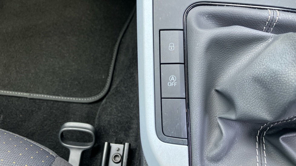 SEAT Arona 1.0 TSI SE Technology 5dr Petrol Hatchback - Image 25