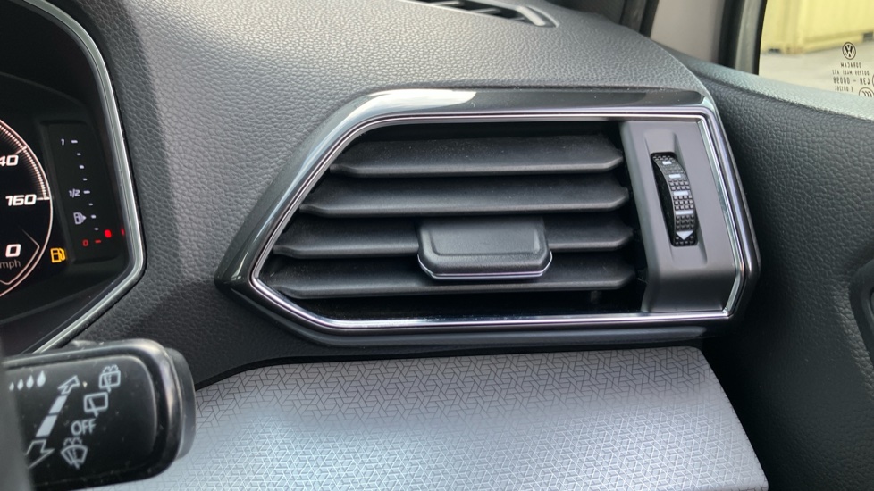 SEAT Tarraco 1.5 EcoTSI Xcellence Lux 5dr Petrol Estate - Image 38