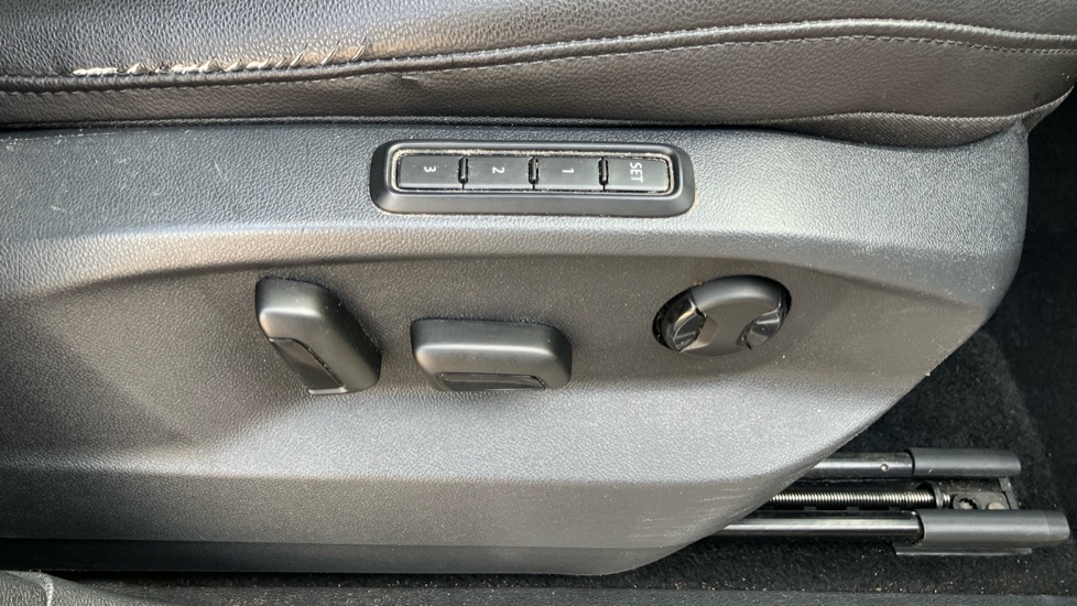 SEAT Tarraco 1.5 EcoTSI Xcellence Lux 5dr Petrol Estate - Image 43