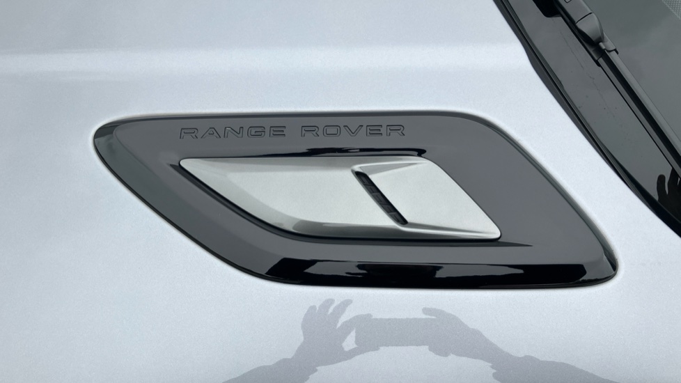Land Rover Range Rover Sport 3.0 D300 HSE Silver 5dr Auto Diesel Estate - Image 75