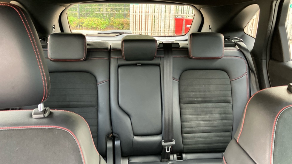 Ford Kuga 2.0 EcoBlue mHEV ST-Line 5dr Diesel Estate - Image 15