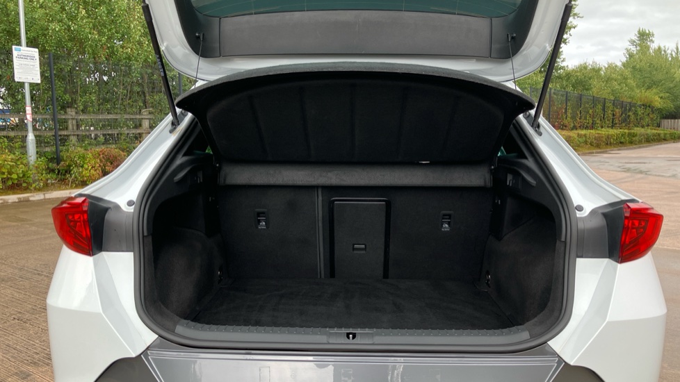 CUPRA Formentor 1.5 TSI 150 V2 5dr Petrol Estate - Image 4