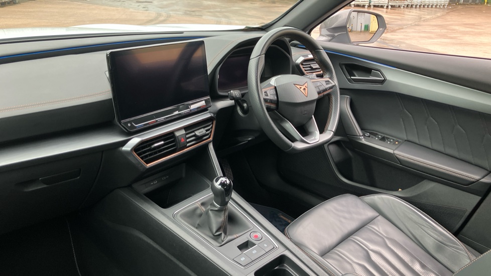 CUPRA Formentor 1.5 TSI 150 V2 5dr Petrol Estate - Image 9