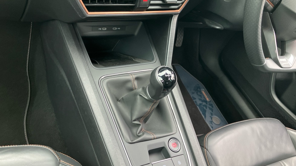 CUPRA Formentor 1.5 TSI 150 V2 5dr Petrol Estate - Image 13