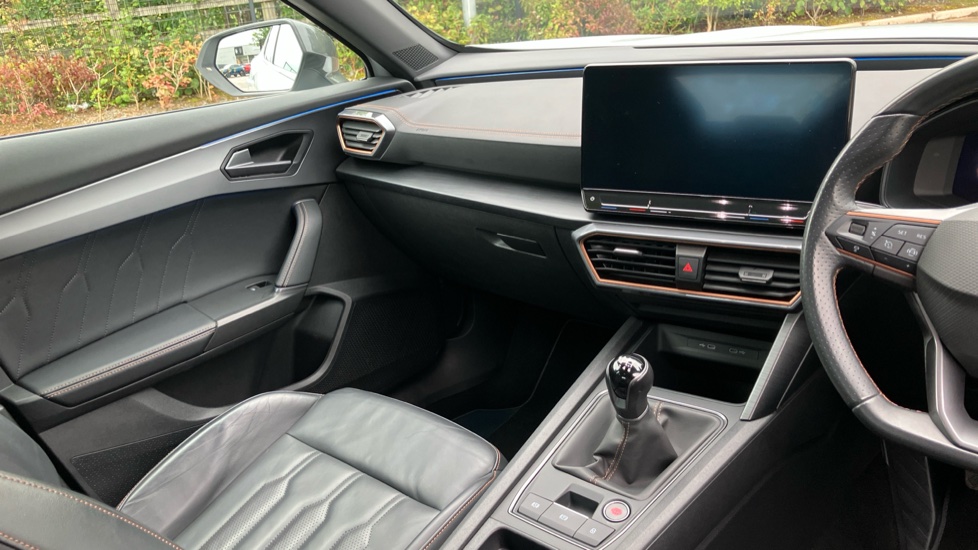 CUPRA Formentor 1.5 TSI 150 V2 5dr Petrol Estate - Image 14