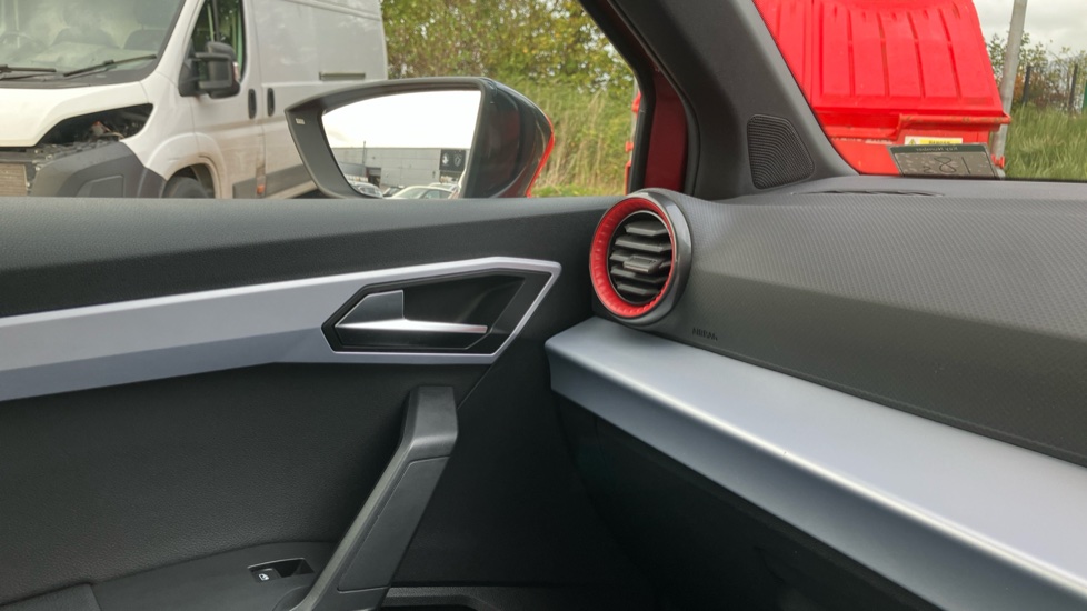 SEAT Arona 1.0 TSI 110 FR Sport 5dr Petrol Hatchback - Image 27