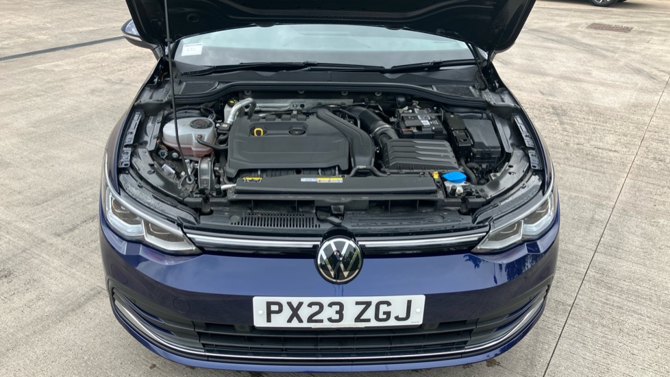 Volkswagen Golf 1.5 TSI Style Edition 5dr Petrol Hatchback - Image 8