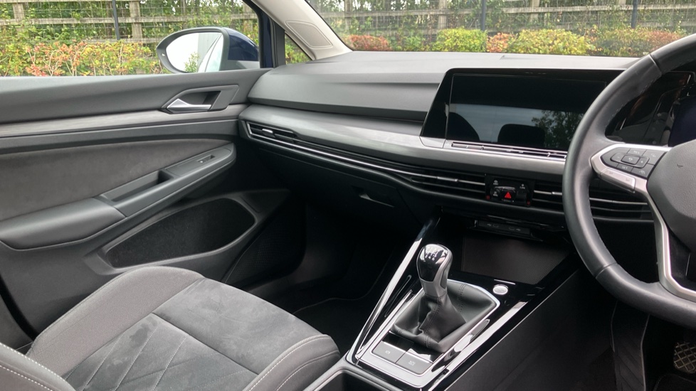 Volkswagen Golf 1.5 TSI Style Edition 5dr Petrol Hatchback - Image 14