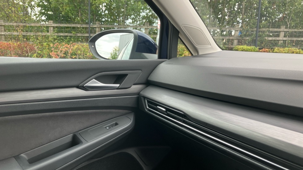Volkswagen Golf 1.5 TSI Style Edition 5dr Petrol Hatchback - Image 26