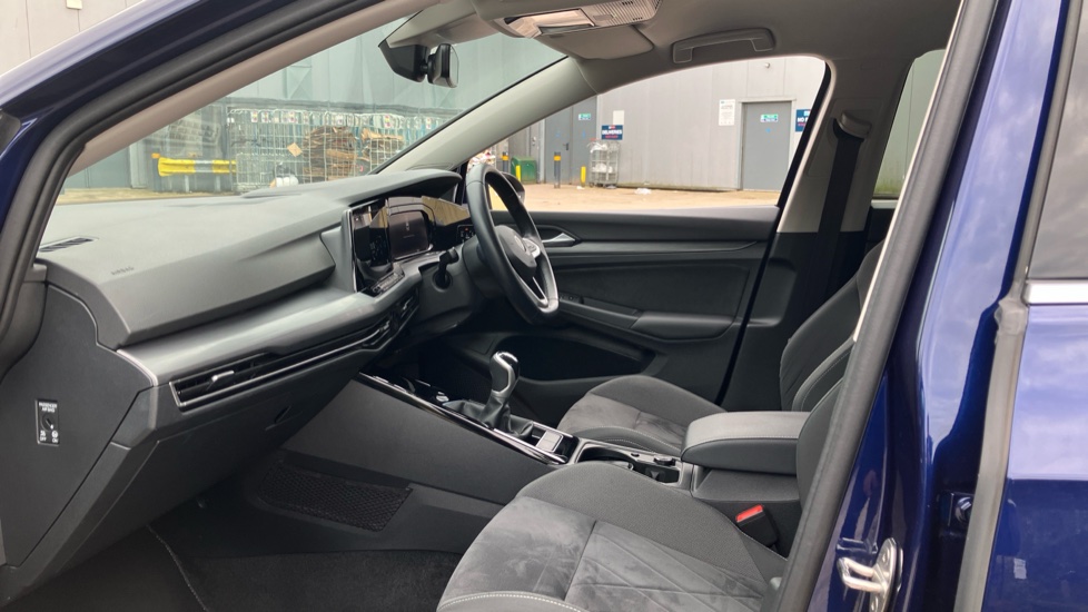 Volkswagen Golf 1.5 TSI Style Edition 5dr Petrol Hatchback - Image 53