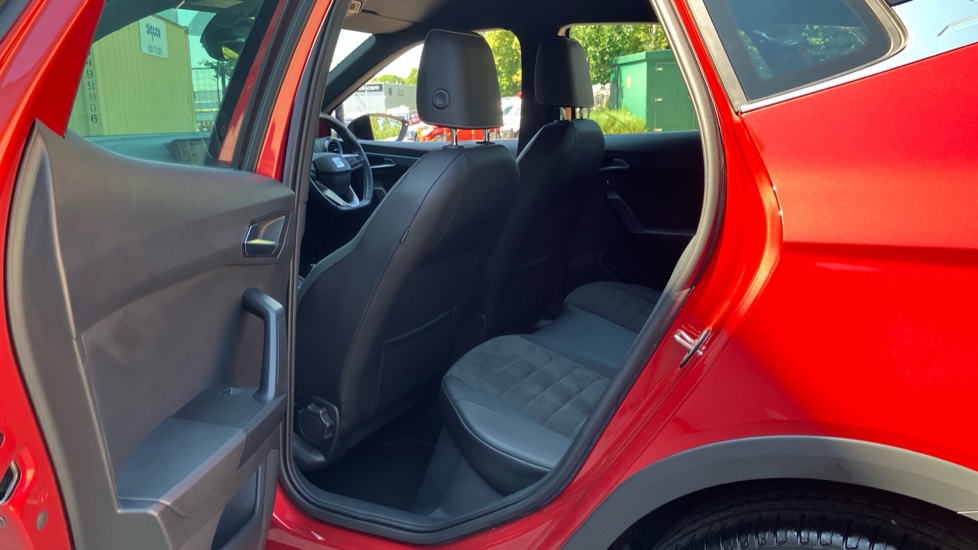 SEAT Arona 1.0 TSI 115 XPERIENCE Lux 5dr Petrol Hatchback - Image 16