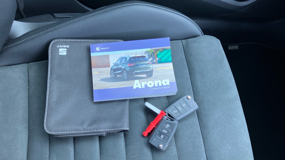 SEAT Arona 1.0 TSI 115 XPERIENCE Lux 5dr Petrol Hatchback - Image 19