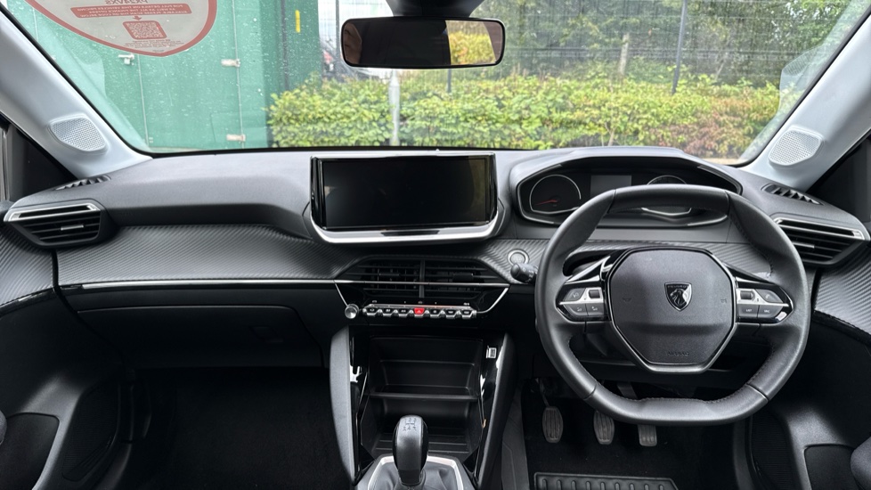 Peugeot 208 1.2 PureTech Active 5dr Petrol Hatchback - Image 10