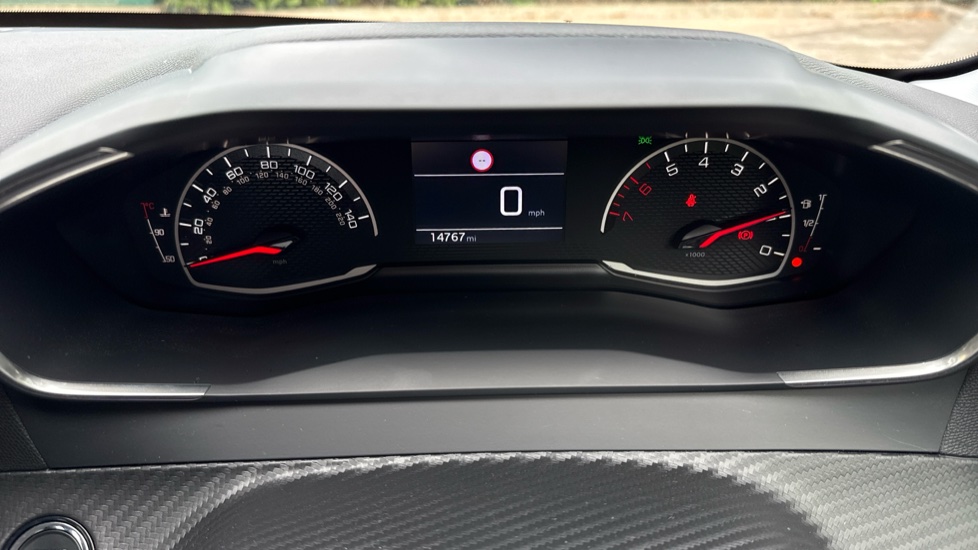 Peugeot 208 1.2 PureTech Active 5dr Petrol Hatchback - Image 18