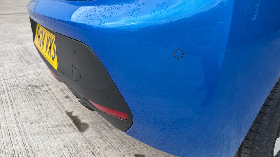 Peugeot 208 1.2 PureTech Active 5dr Petrol Hatchback - Image 39