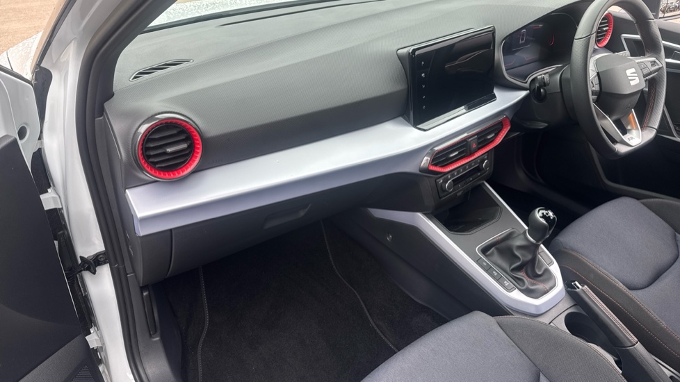 SEAT Arona 1.0 TSI 115 FR 5dr Petrol Hatchback - Image 14
