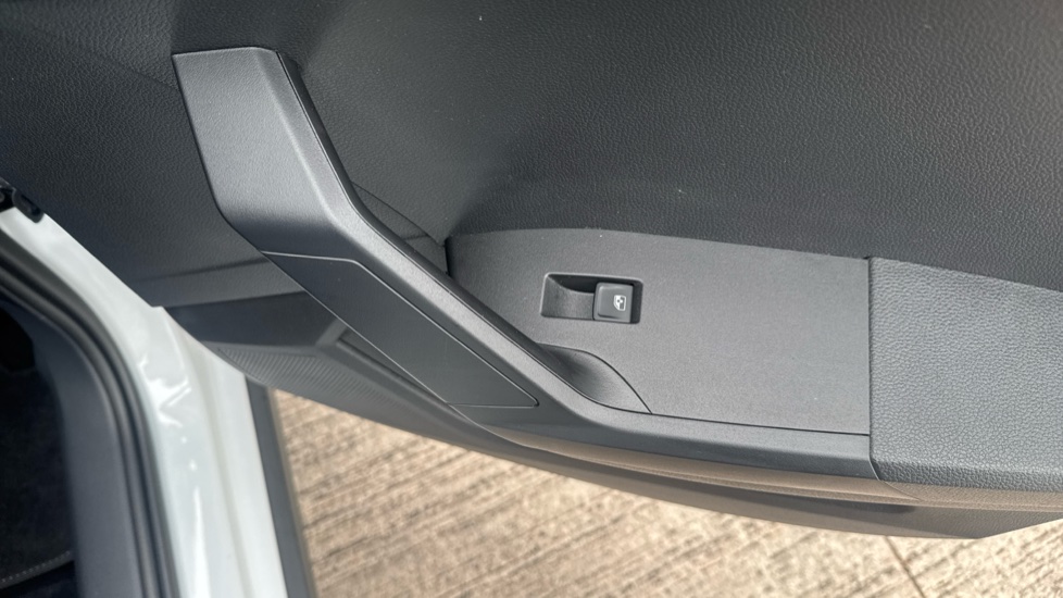 SEAT Arona 1.0 TSI 115 FR 5dr Petrol Hatchback - Image 39