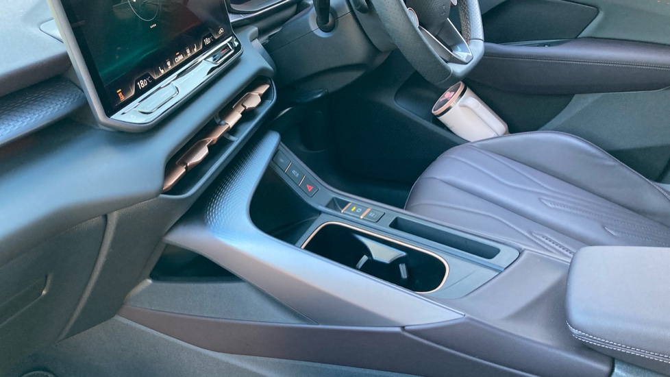 CUPRA Terramar 1.5 eHybrid 272 VZ2 5dr DSG Hatchback - Image 13