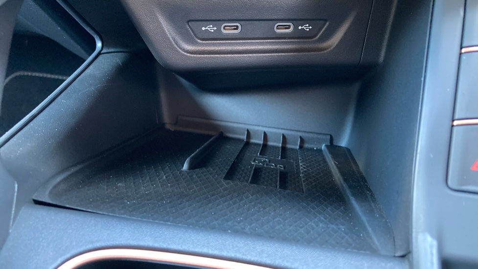 CUPRA Terramar 1.5 eHybrid 272 VZ2 5dr DSG Hatchback - Image 26