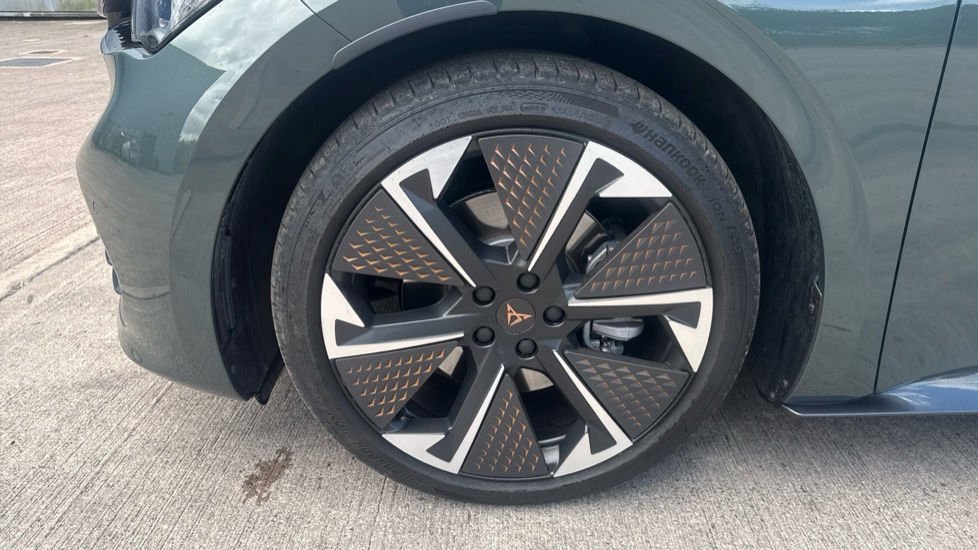 CUPRA Born 240kW e-Boost VZ 79kWh 5dr Auto Electric Hatchback - Image 22