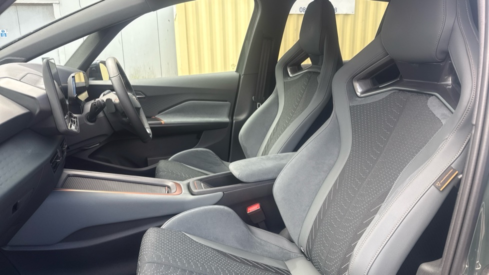 CUPRA Born 240kW e-Boost VZ 79kWh 5dr Auto Electric Hatchback - Image 25