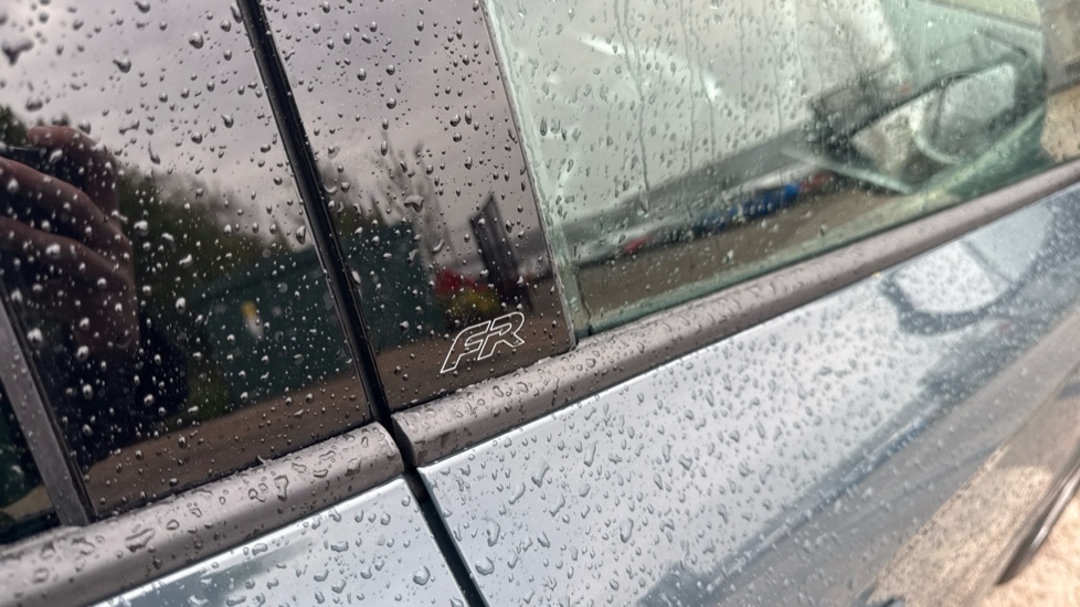 SEAT Arona 1.0 TSI 115 FR First Edition 5dr DSG Petrol Hatchback - Image 26