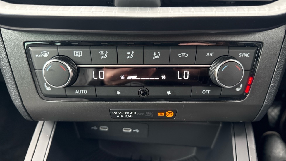 SEAT Arona 1.0 TSI 115 FR First Edition 5dr DSG Petrol Hatchback - Image 33