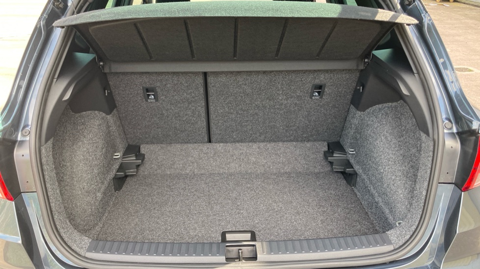 SEAT Arona 1.0 TSI SE Technology 5dr Petrol Hatchback - Image 4