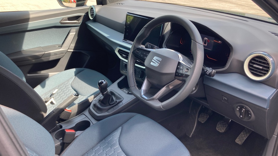 SEAT Arona 1.0 TSI SE Technology 5dr Petrol Hatchback - Image 11