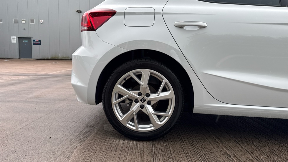 SEAT Ibiza 1.0 TSI 115 FR First Edition 5dr DSG Petrol Hatchback - Image 7
