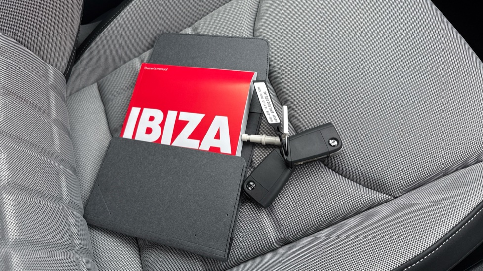 SEAT Ibiza 1.0 TSI 115 FR First Edition 5dr DSG Petrol Hatchback - Image 19