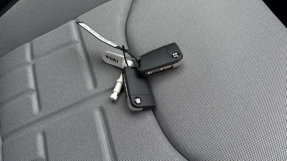 SEAT Ibiza 1.0 TSI 115 FR First Edition 5dr DSG Petrol Hatchback - Image 20
