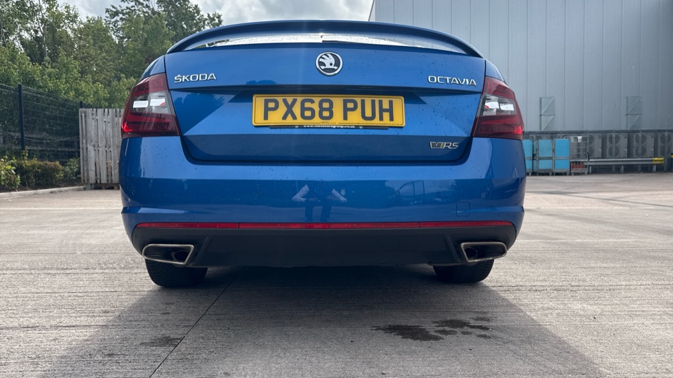 Skoda Octavia 2.0 TSI 245 vRS 5dr [Black Pack] Petrol Hatchback - Image 24