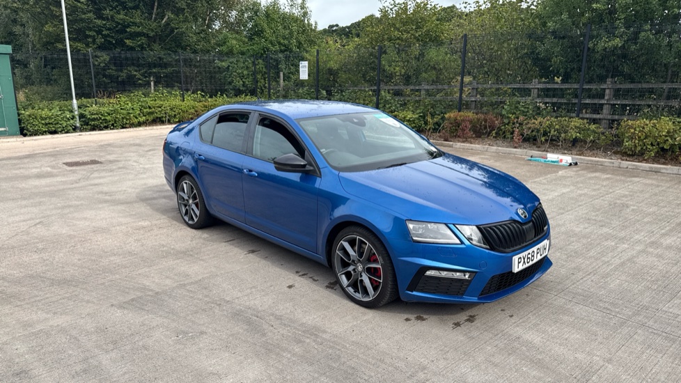 Skoda Octavia 2.0 TSI 245 vRS 5dr [Black Pack] Petrol Hatchback - Image 32