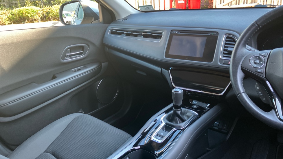 Honda HR-V 1.5 i-VTEC SE 5dr Petrol Hatchback - Image 14