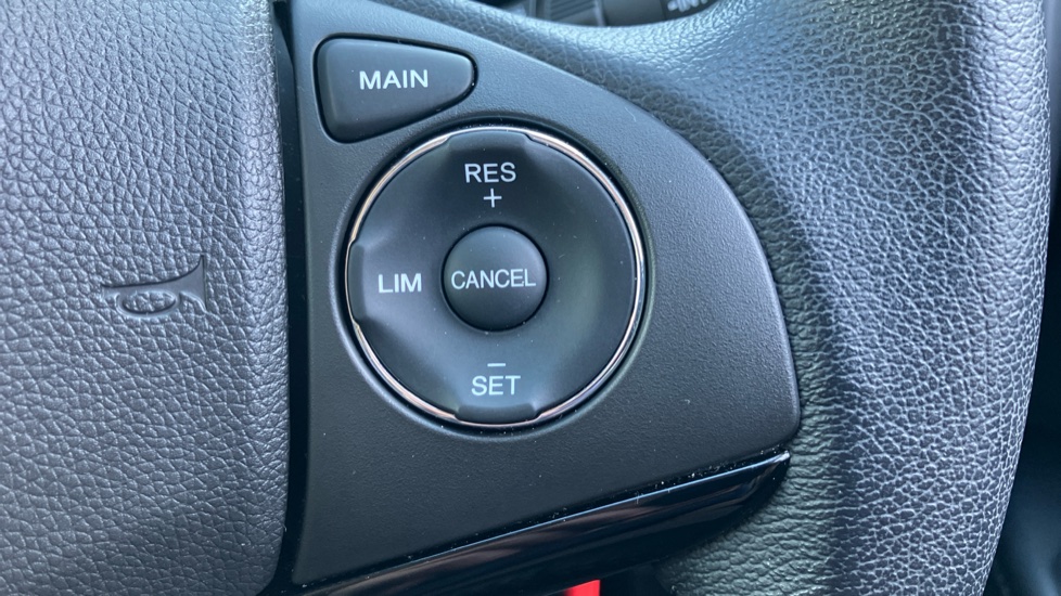 Honda HR-V 1.5 i-VTEC SE 5dr Petrol Hatchback - Image 30