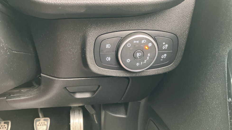Ford Fiesta 1.0 EcoBoost ST-Line 5dr Petrol Hatchback - Image 30