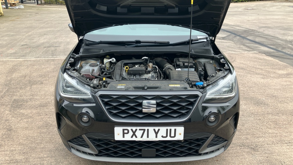 SEAT Arona 1.0 TSI 110 FR Sport 5dr DSG Petrol Hatchback - Image 8