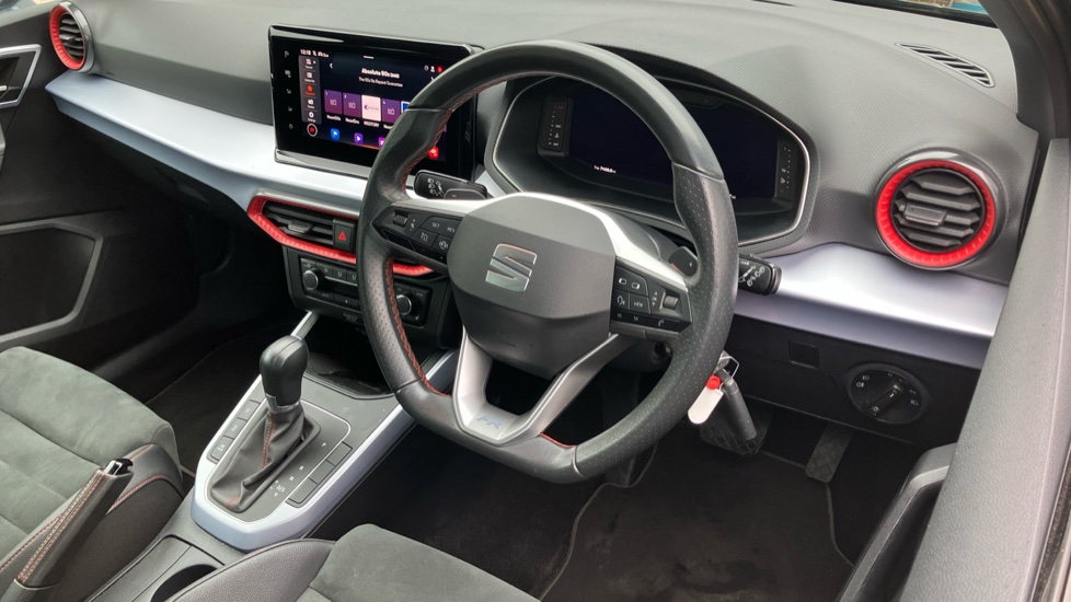 SEAT Arona 1.0 TSI 110 FR Sport 5dr DSG Petrol Hatchback - Image 11