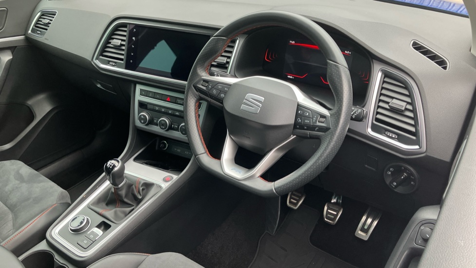 SEAT Ateca 1.5 TSI EVO FR 5dr Petrol Estate - Image 11