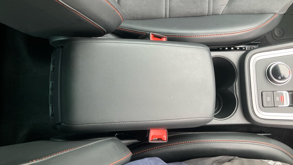 SEAT Ateca 1.5 TSI EVO FR 5dr Petrol Estate - Image 26