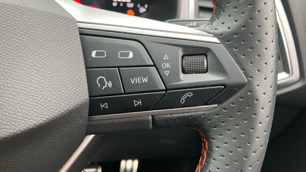 SEAT Ateca 1.5 TSI EVO FR 5dr Petrol Estate - Image 33