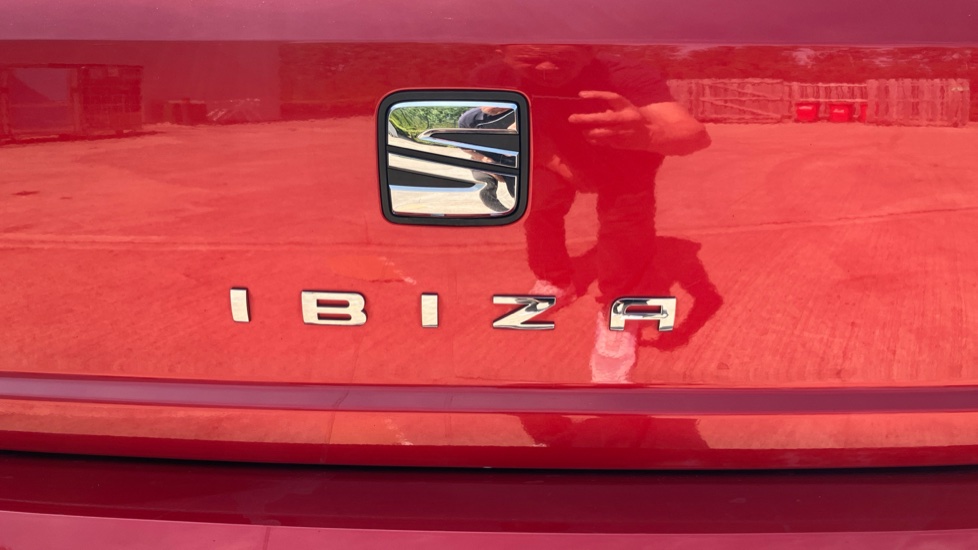 SEAT Ibiza 1.0 TSI 95 FR [EZ] 5dr Petrol Hatchback - Image 44